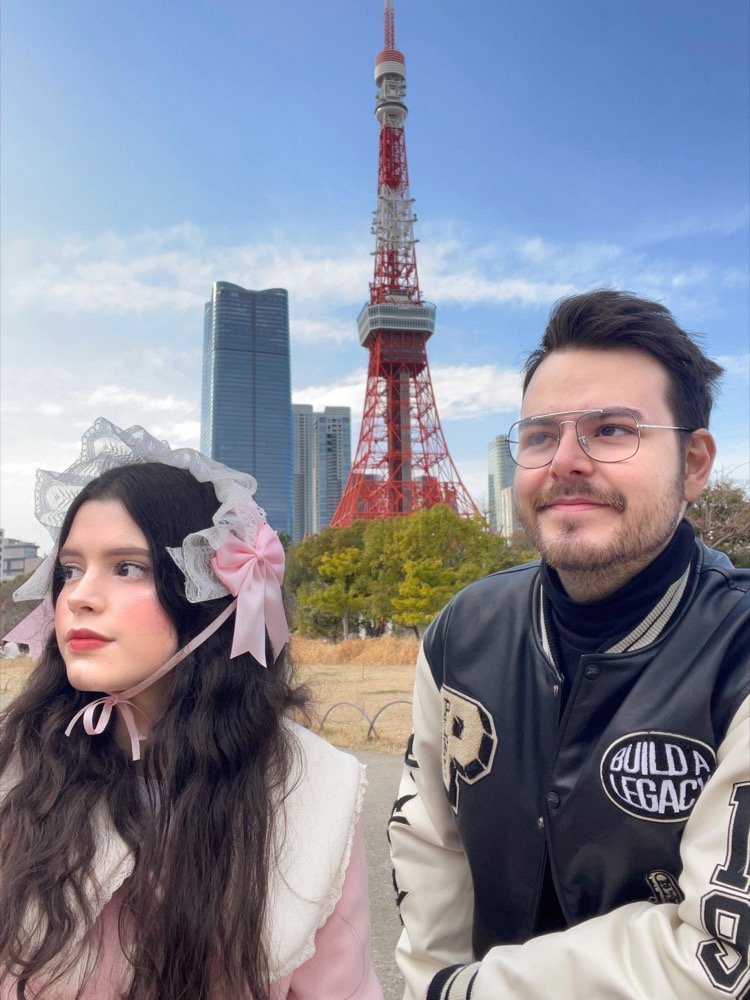 Negi y Yume frente a la Torre de Tokio